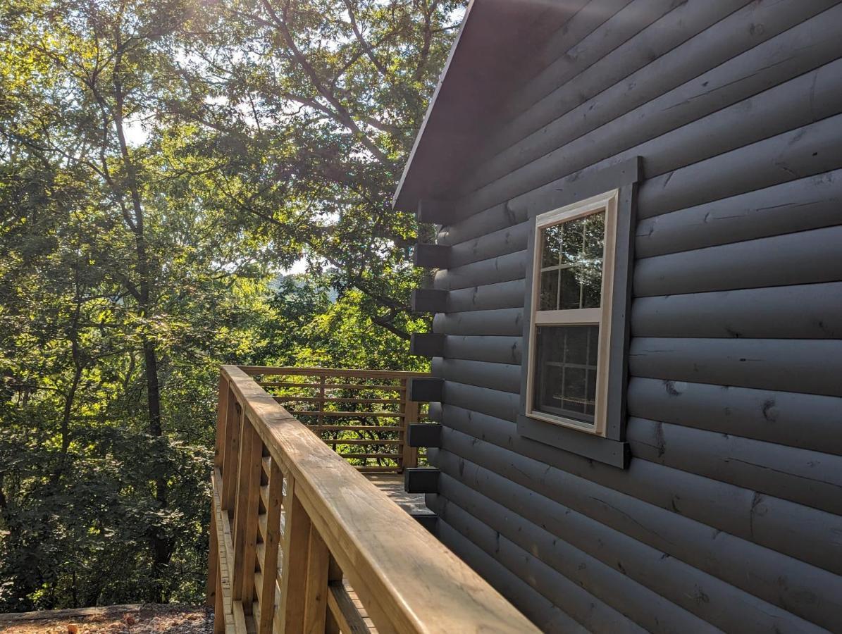 Cabin #6 With Hot Tub Deck And Sunset View At Loblolly Pines Apartment Eureka Springs Exterior photo