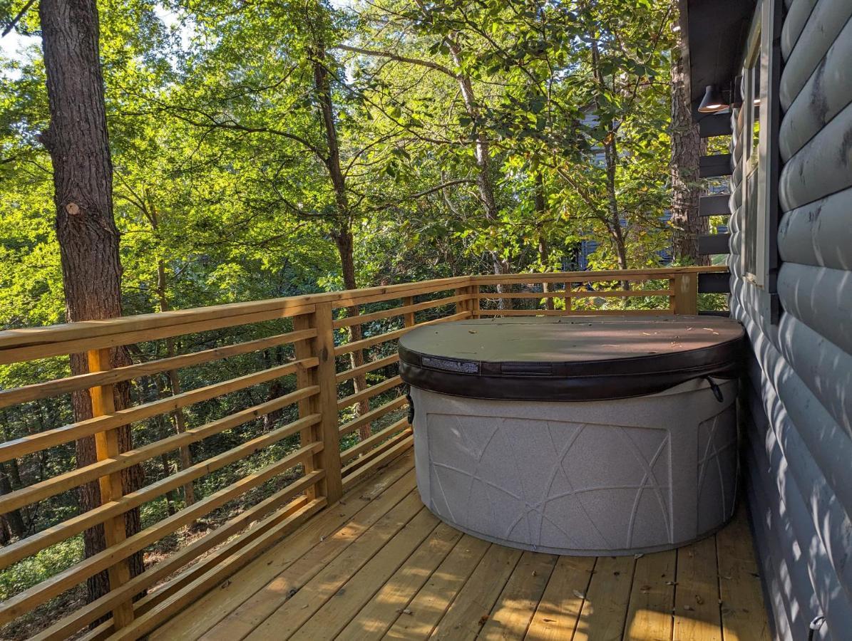 Cabin #6 With Hot Tub Deck And Sunset View At Loblolly Pines Eureka Springs Exterior photo